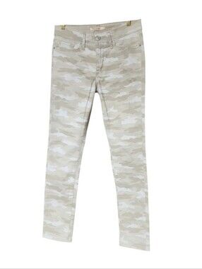 Levi's Beige Camo Skinny Jeans